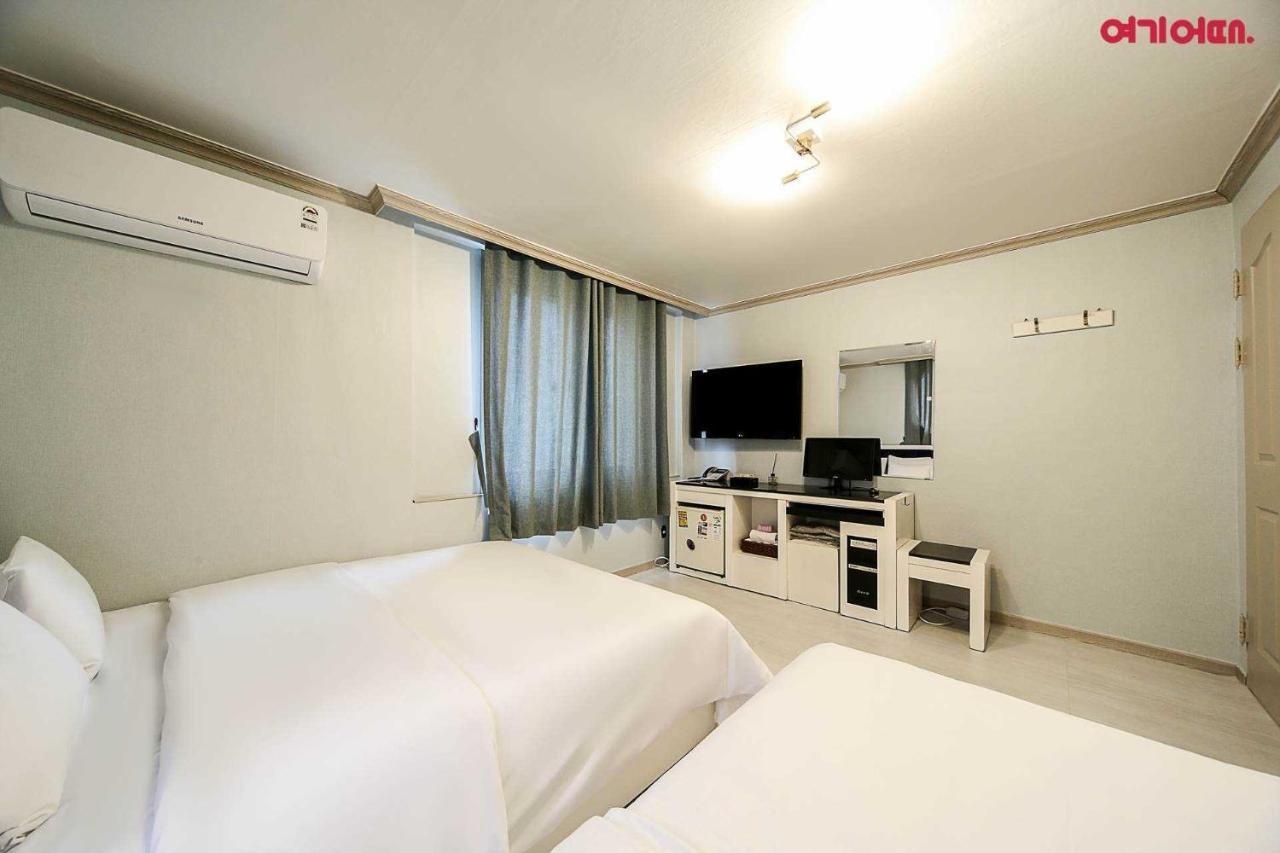 Goodstay Grand Motel Čchunčchon Exteriér fotografie