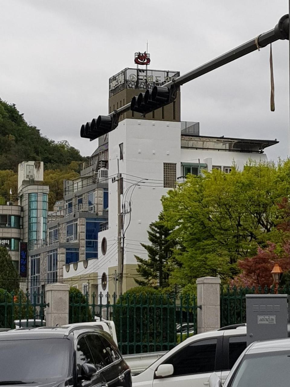 Goodstay Grand Motel Čchunčchon Exteriér fotografie